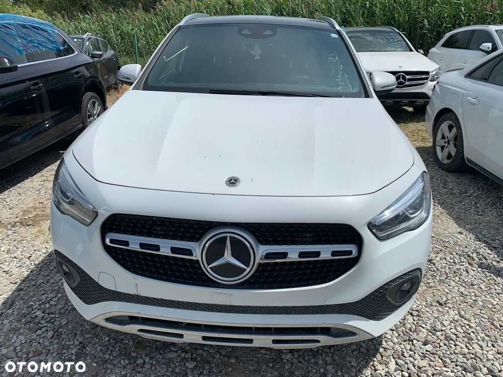 Mercedes-Benz GLA 250 4-Matic