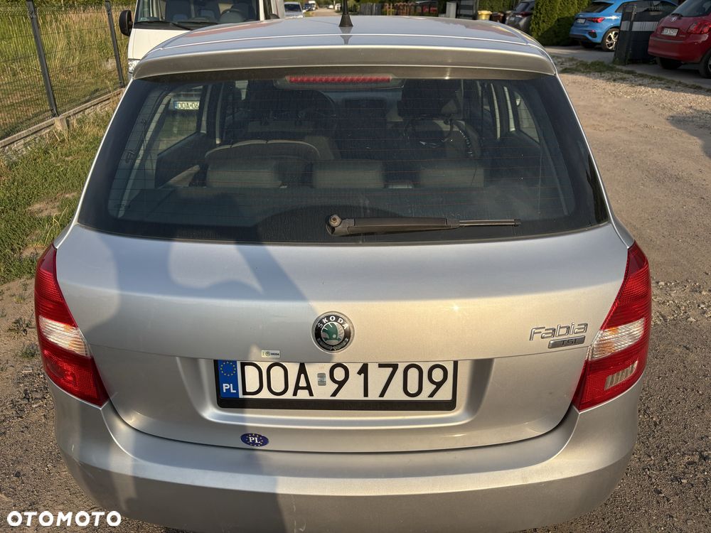 Skoda Fabia - 4