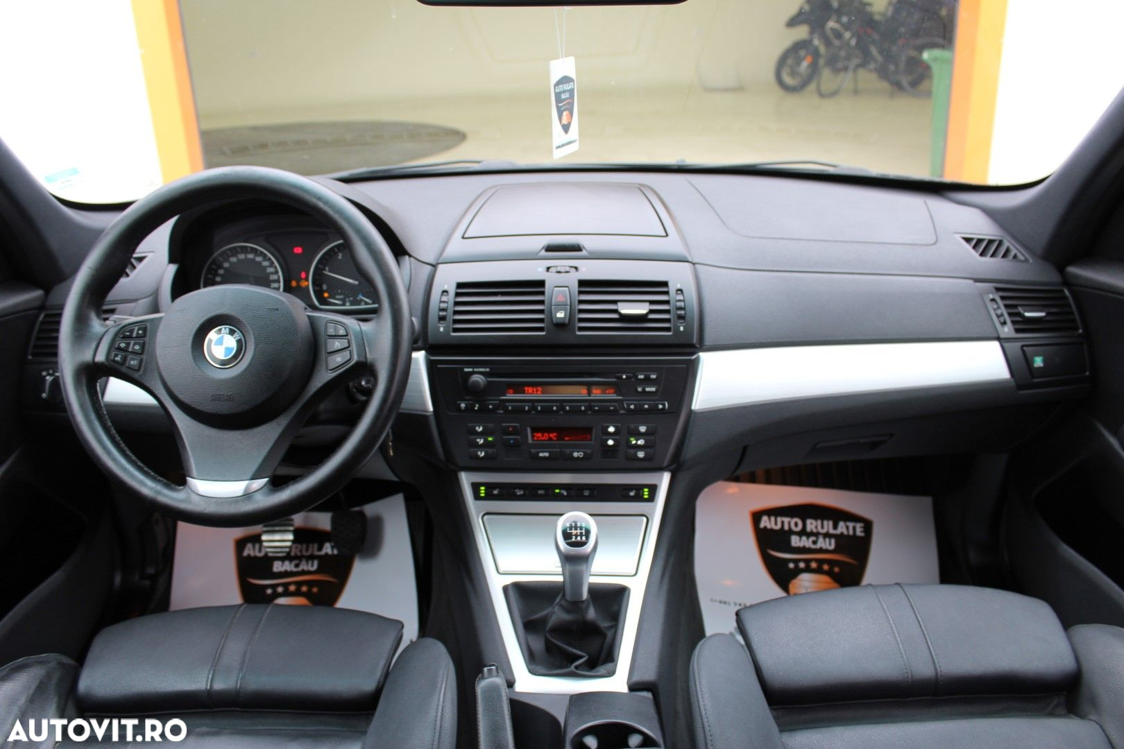 BMW X3 2.0d - 8