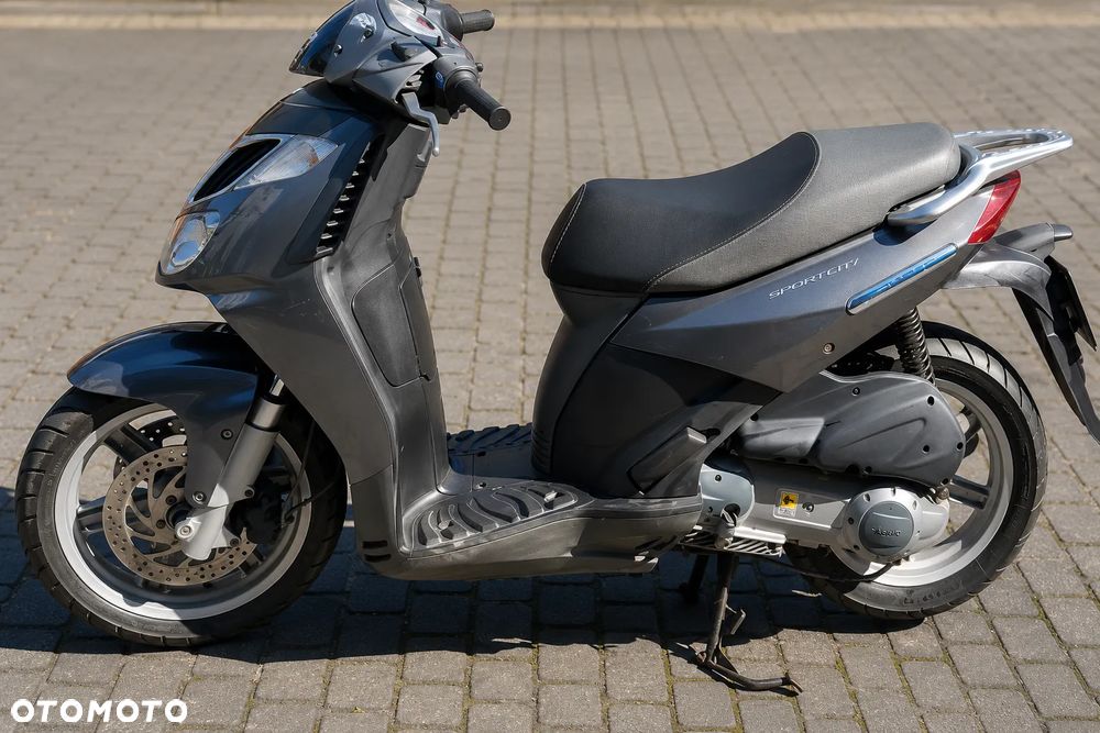Aprilia Sportcity - 2