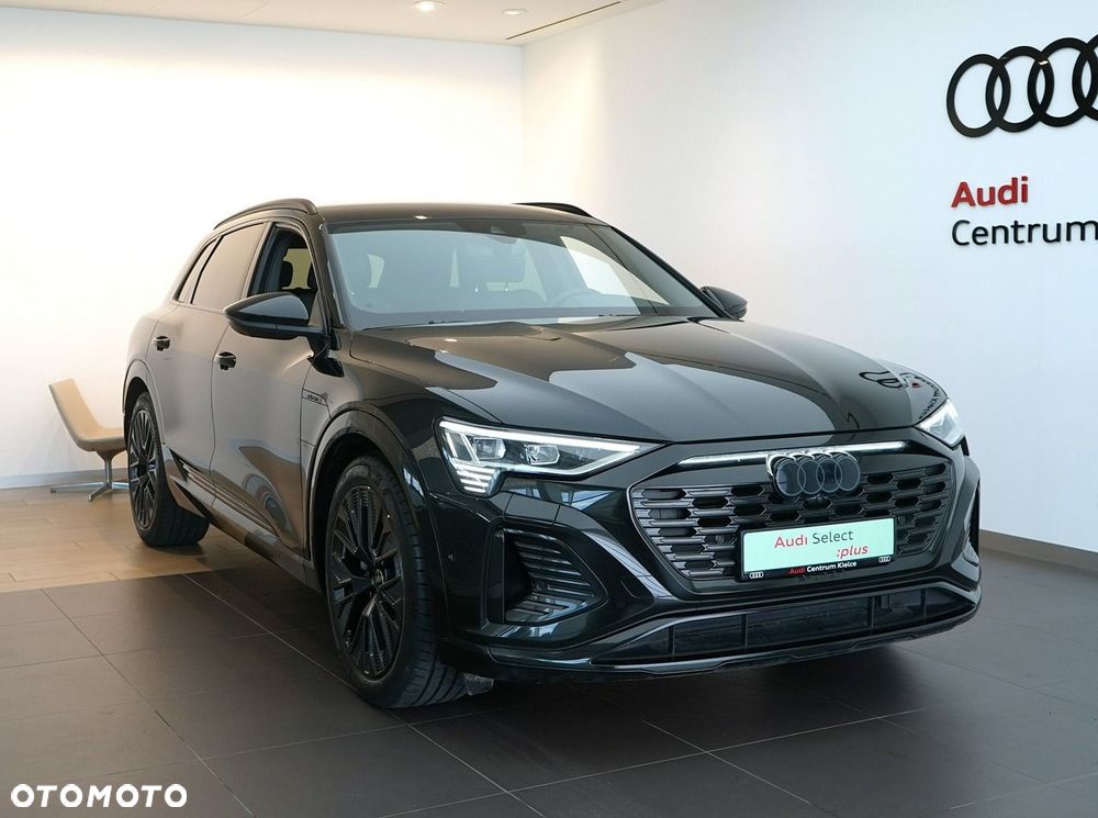Audi Q8 e-tron - 6
