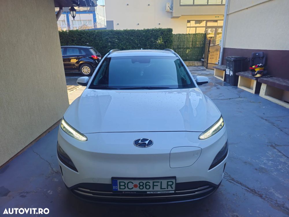 Hyundai KONA - 1