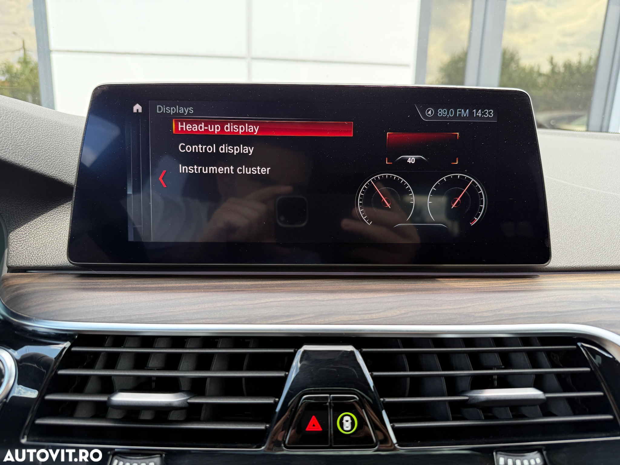 BMW Seria 5 530e Aut. M Sport Edition - 34