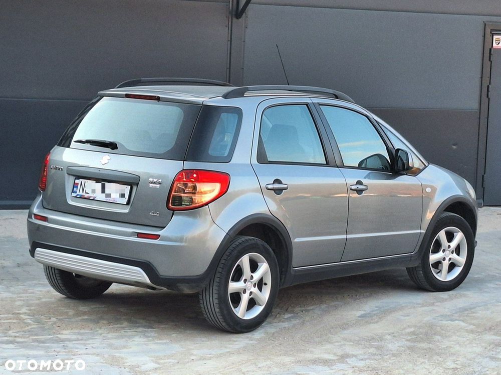 Suzuki SX4 - 2