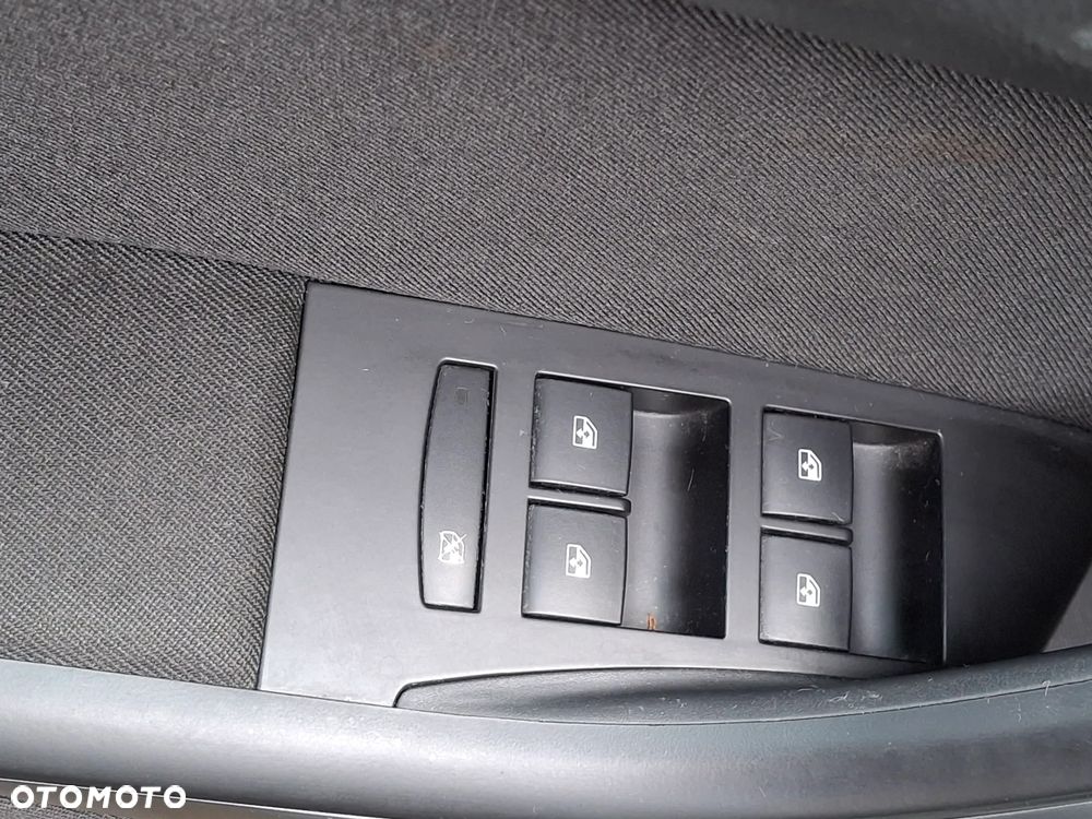 Opel Astra 1.4 T EU6 - 12