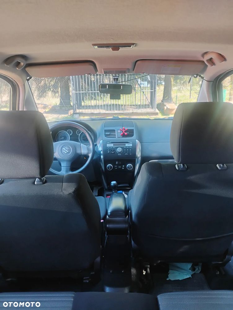 Suzuki SX4 - 14