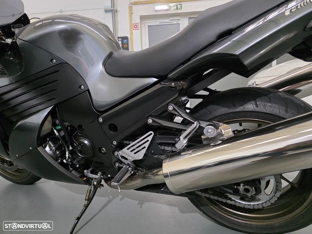 Kawasaki ZZR ZZR 1400 - 32
