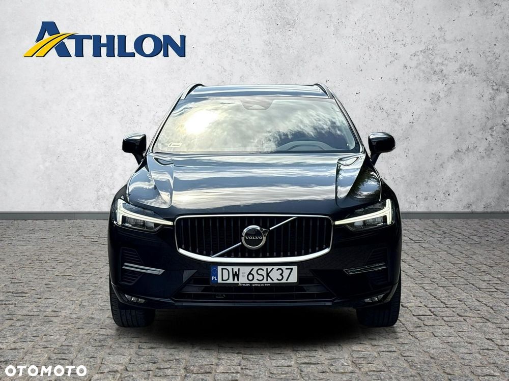 Volvo XC 60 B5 B AWD Momentum Pro - 8