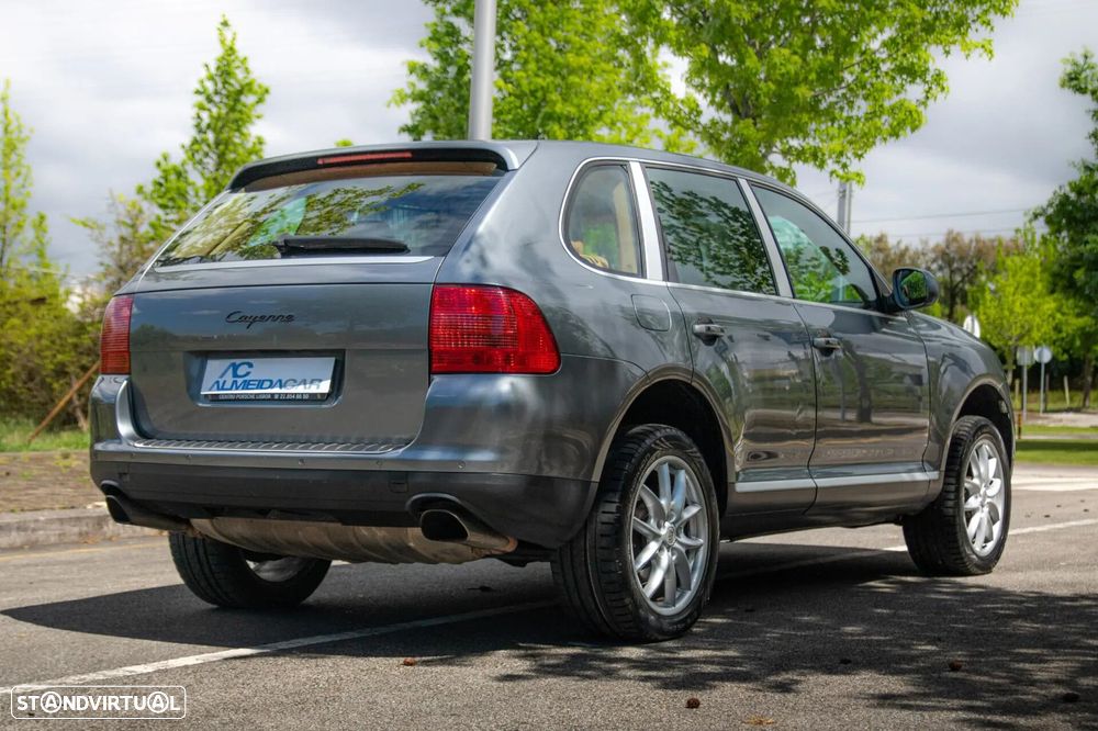 Porsche Cayenne Tiptronic - 16