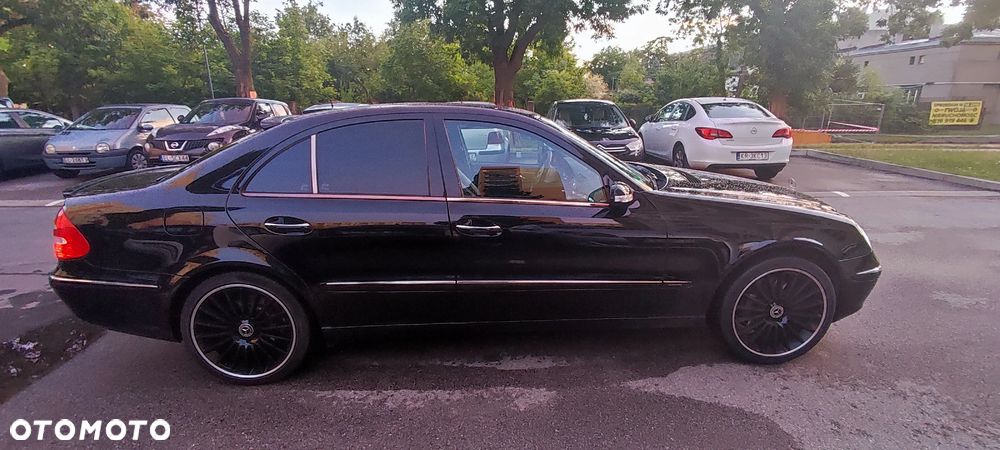 Mercedes-Benz Klasa E 350 Elegance - 30