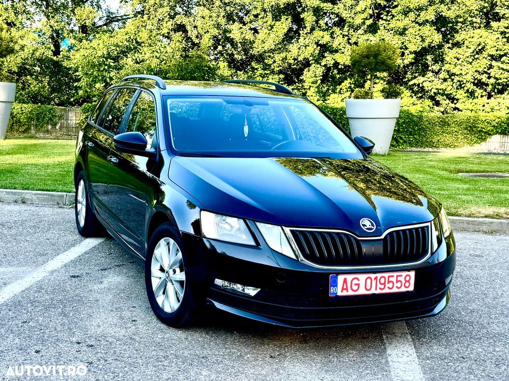 Skoda Octavia 1.6 TDI DSG Ambition - 2