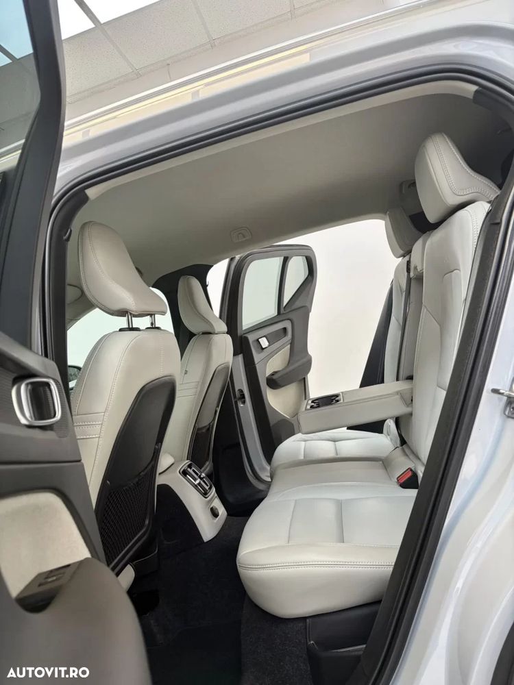 Volvo XC 40 - 12
