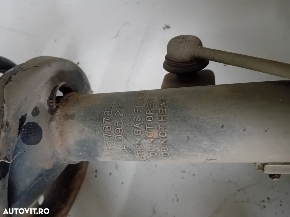 Ansamblu Telescop Arc Flanșă Față Peugeot 4007 2007-2012 – Piese Auto Arad RO - 2