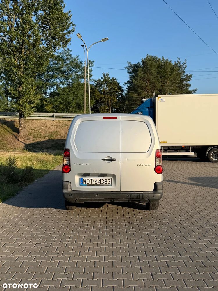 Peugeot Partner - 11
