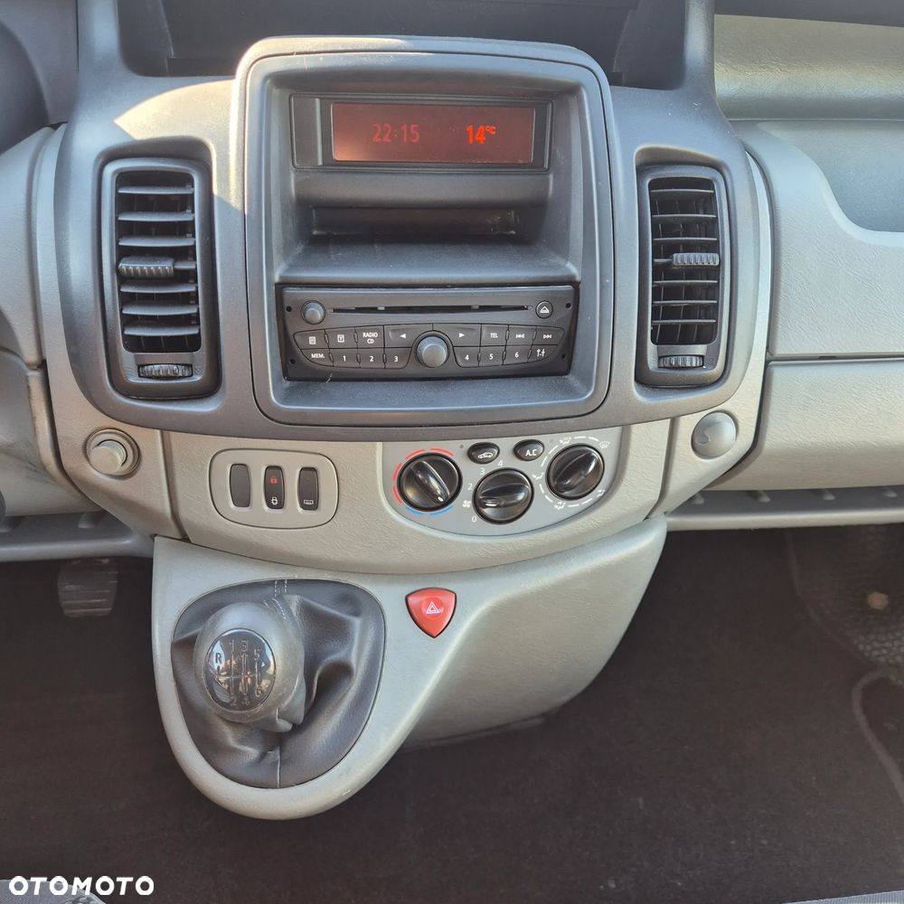 Renault Trafic - 11
