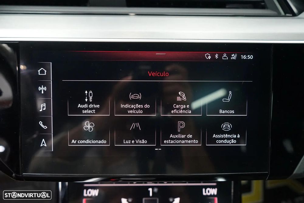 Audi e-tron 50 quattro S line - 43