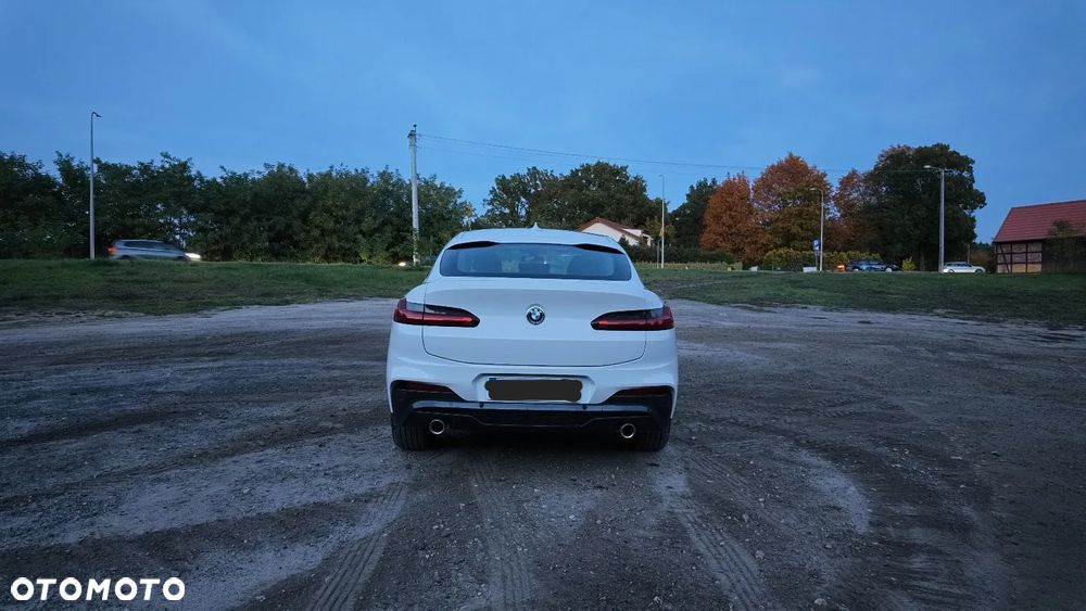 BMW X4 - 4