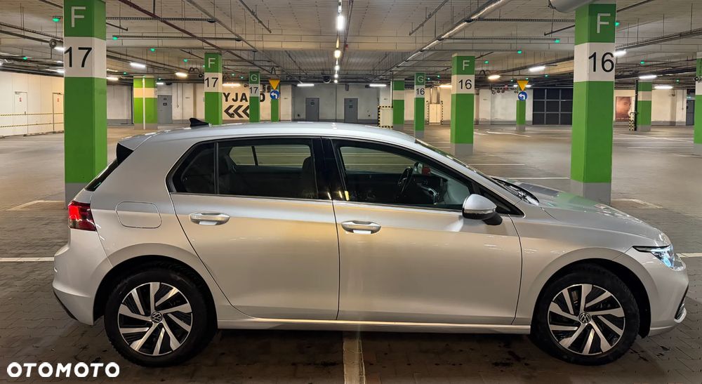 Volkswagen Golf - 7
