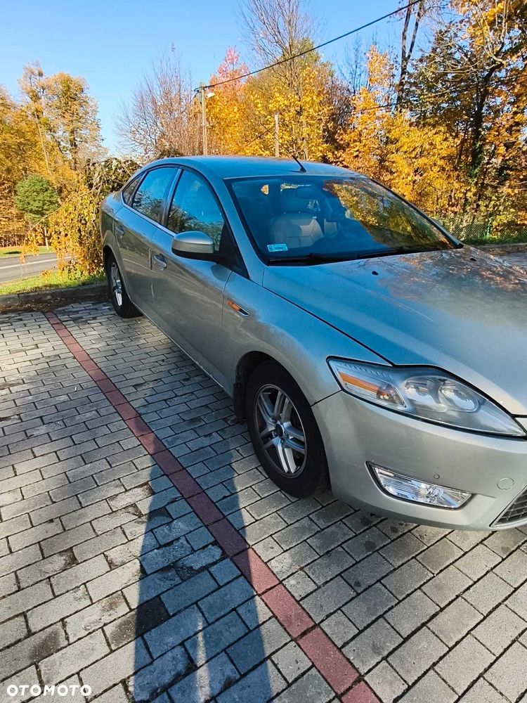 Ford Mondeo - 8