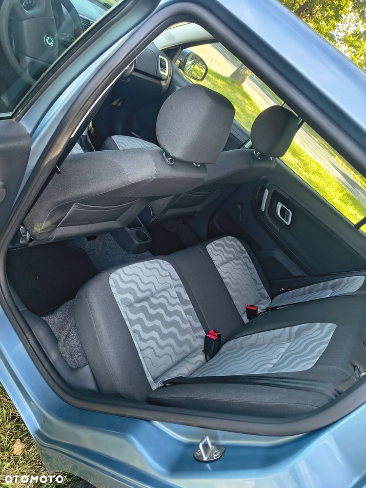 Skoda Fabia 1.2 12V Ambiente - 10