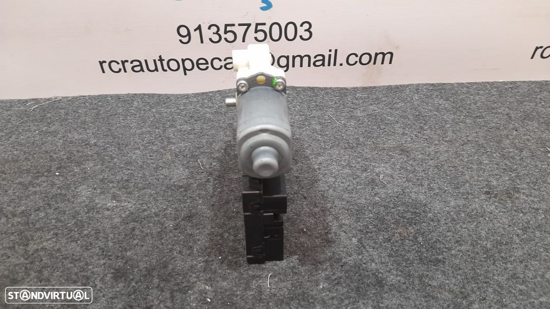 MOTOR SISTEMA ELEVADOR VIDROS TRASEIRO TRÁS ESQUERDO BOSCH 0130822263 AUDI A3 8P 5 PORTAS - 5