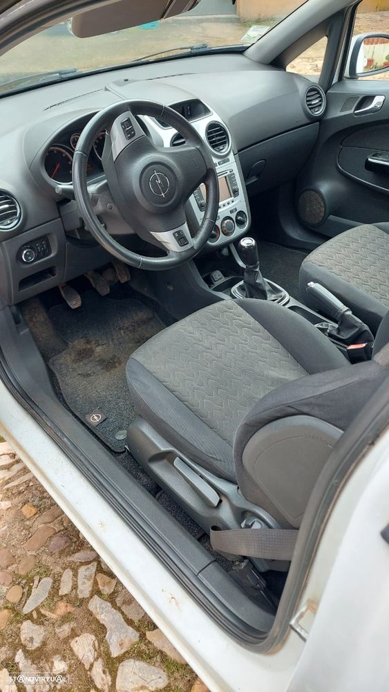 Opel Corsa - 6