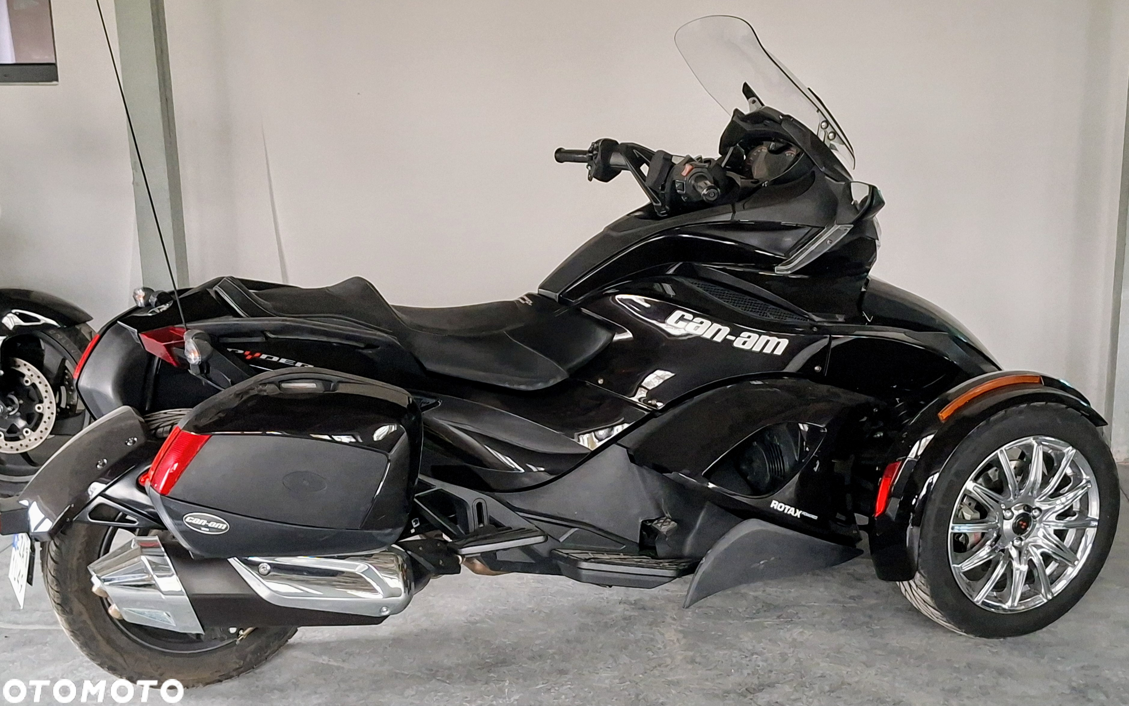 Can-Am Spyder - 7