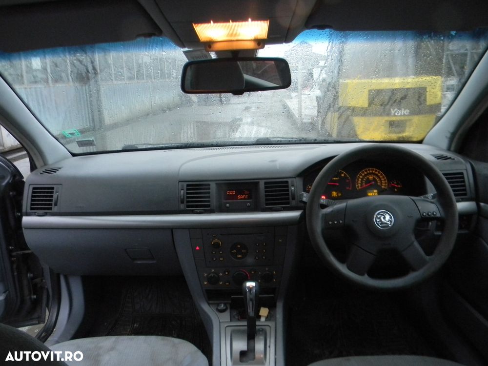 Dezmembrari  Opel VECTRA C  2002  > 2009 2.2 DTI Motorina - 33