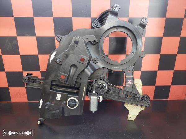 Elevador Frente Esquerdo Opel Combo Life (X19) - 1