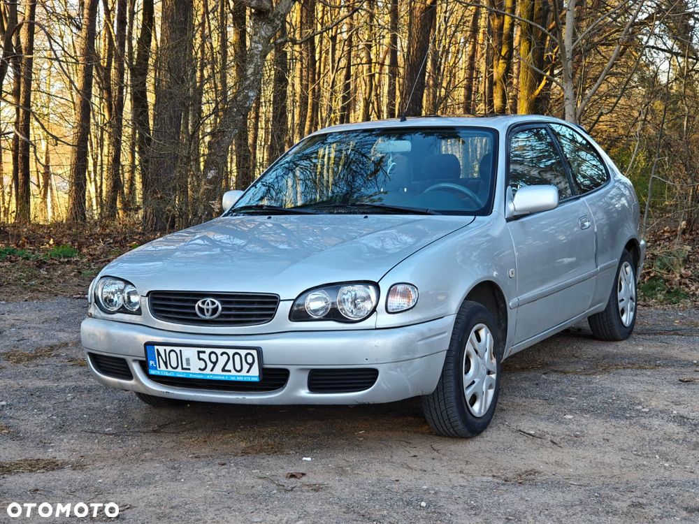 Toyota Corolla 1.4 VVT-i Base - 1