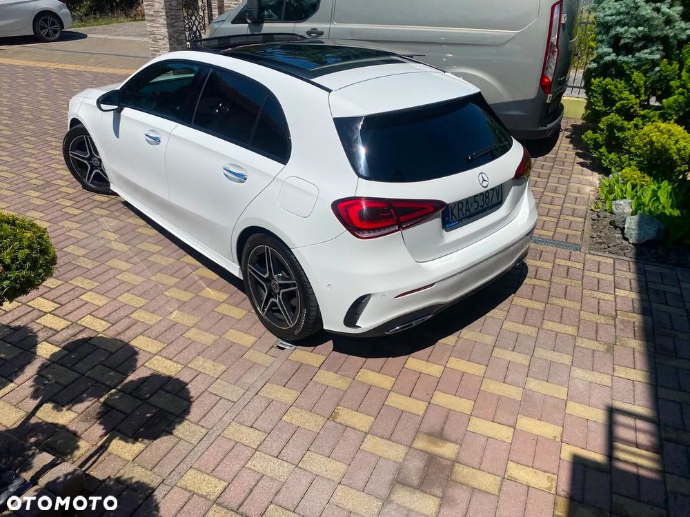 Mercedes-Benz Klasa A 200 AMG Line 7G-DCT - 3