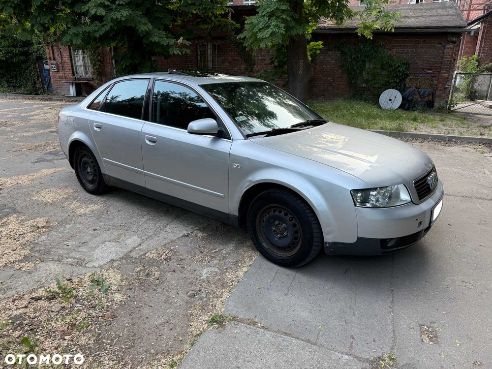 Audi A4 Limousine - 2