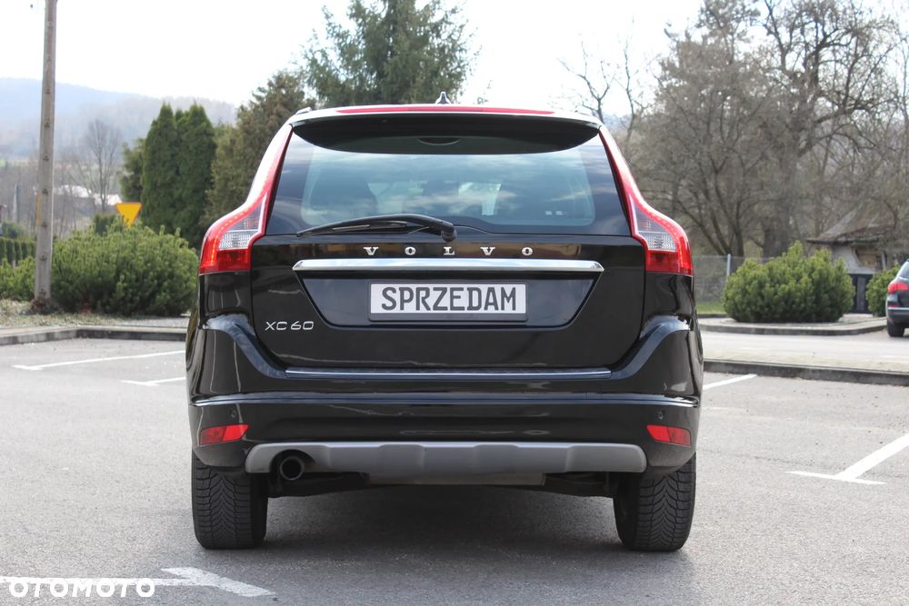 Volvo XC 60 D3 Momentum - 13