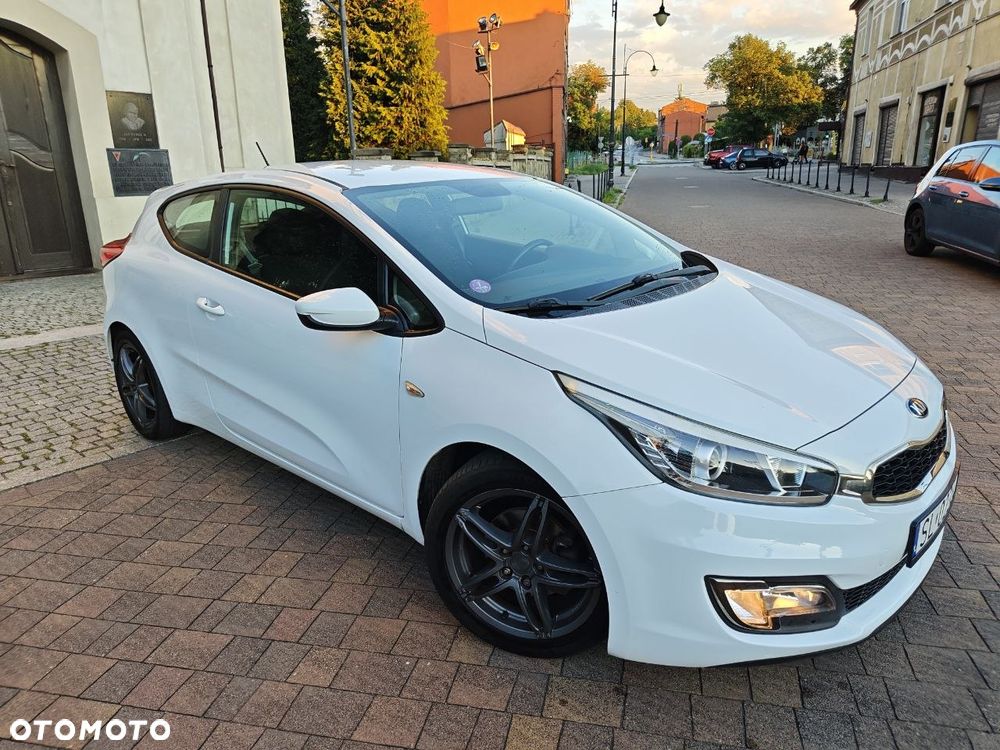 Kia ProCeed 1.4 XL - 26