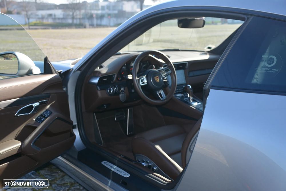 Porsche 911 Série F - 11