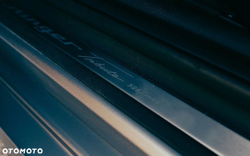 Kia Stinger - 38