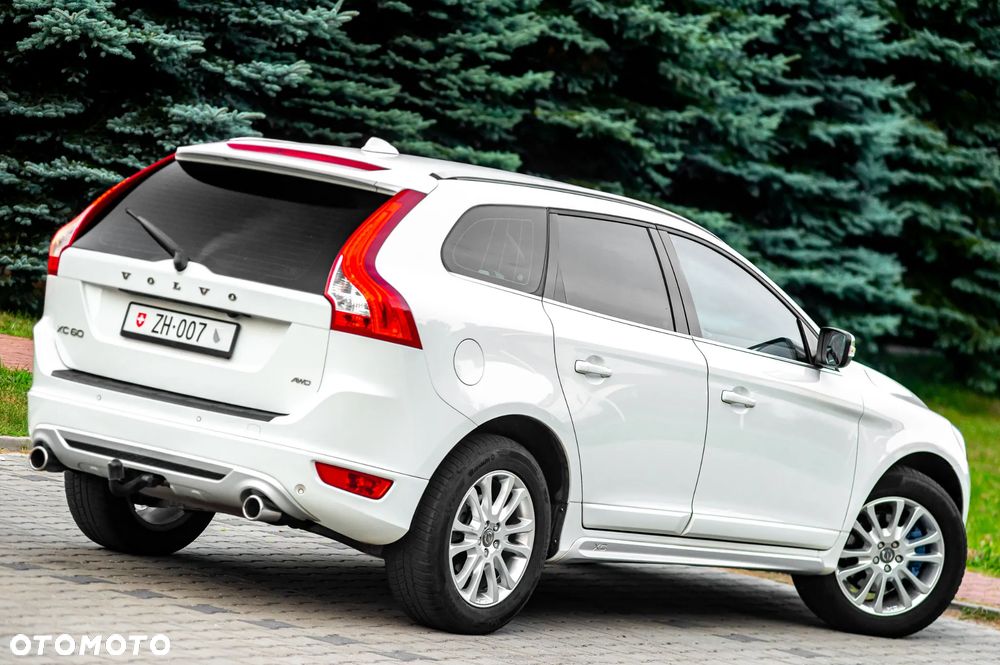 Volvo XC 60 D5 AWD RDesign - 21