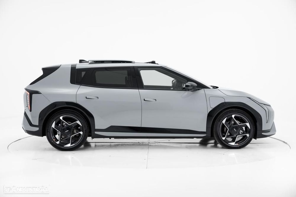 Kia EV4 81,4-kWh GT-line - 3