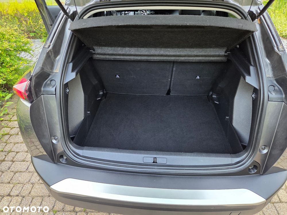 Peugeot 2008 1.5 BlueHDi Allure S&S EAT8 - 10