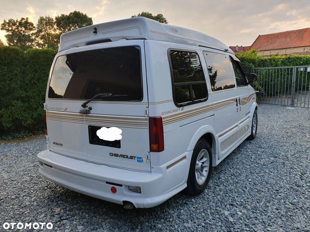 Chevrolet Astro - 18