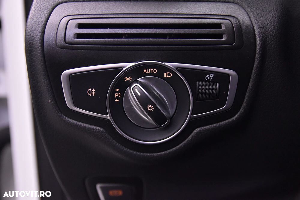 Mercedes-Benz GLC 300 e 4Matic 9G-TRONIC - 15