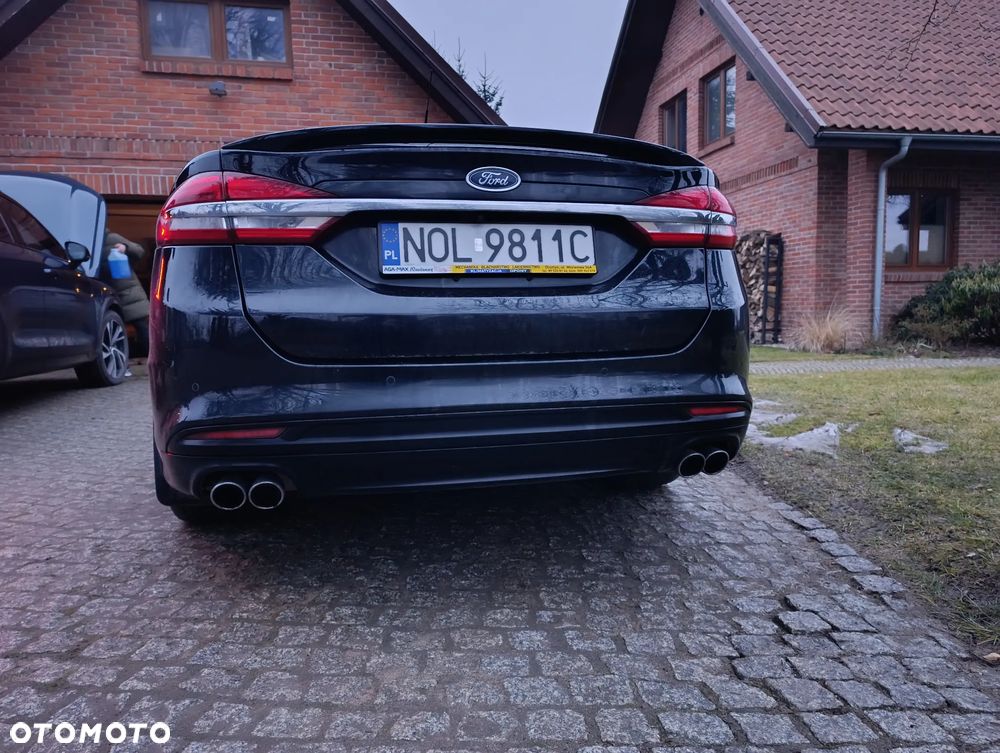 Ford Fusion - 18