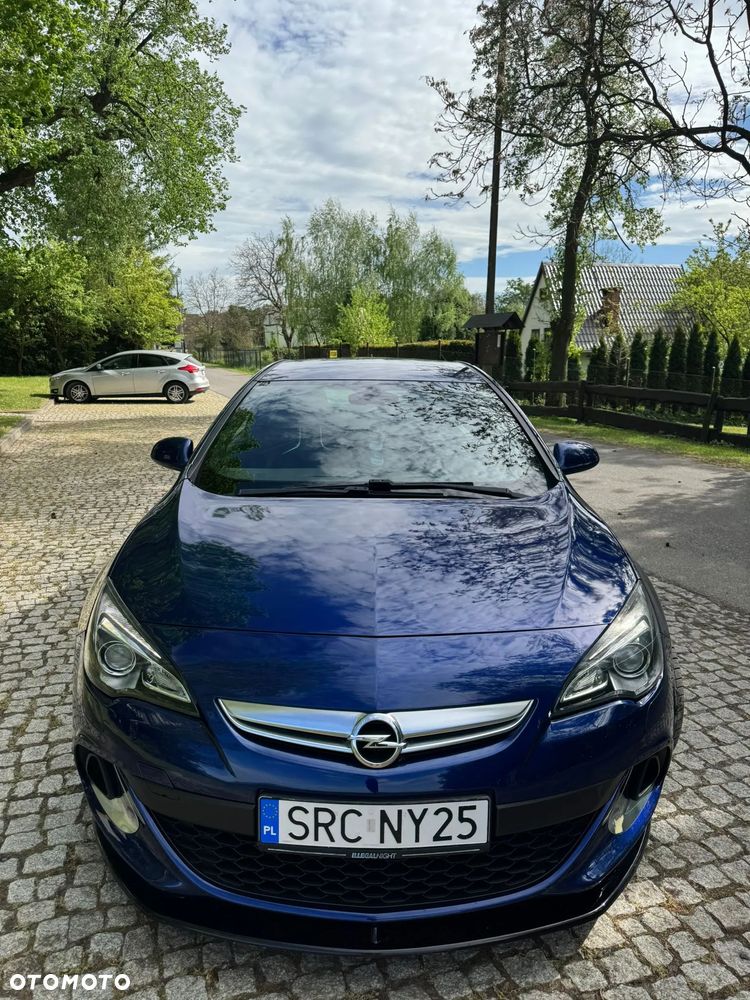 Opel Astra OPC - 11