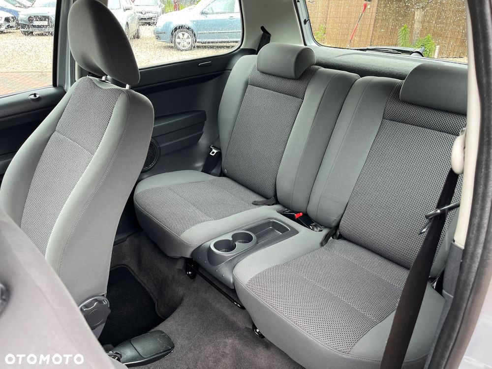 Volkswagen Fox - 17