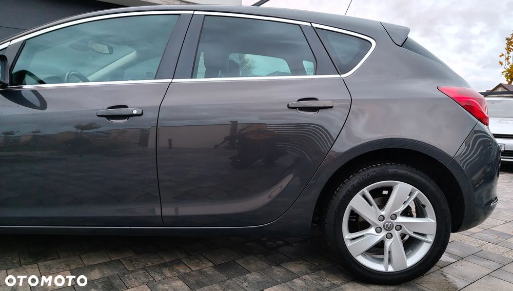 Opel Astra 1.6 ENERGY - 11