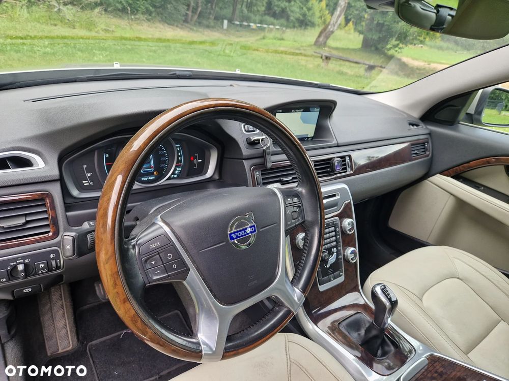 Volvo V70 - 26