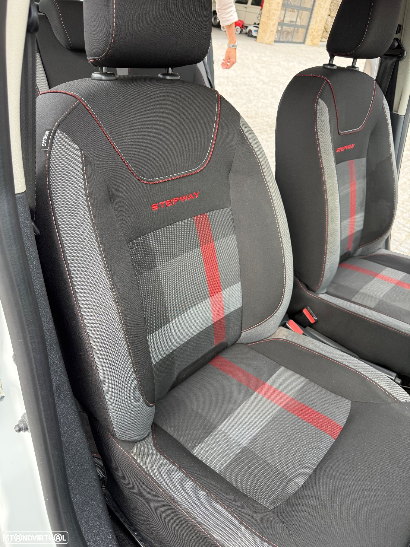 Dacia Sandero 0.9 TCe Stepway Bi-Fuel - 44