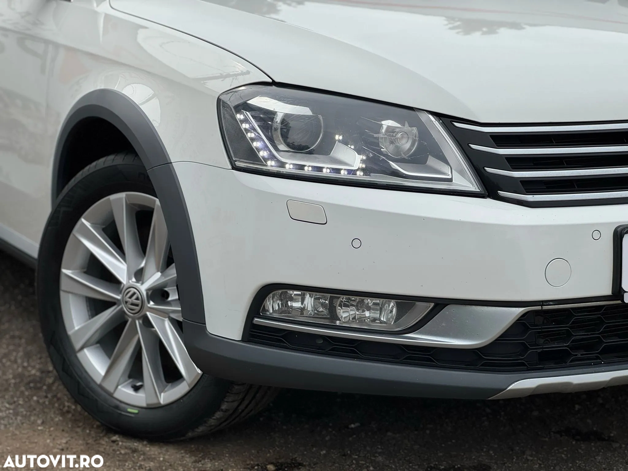 Volkswagen Passat Alltrack - 10