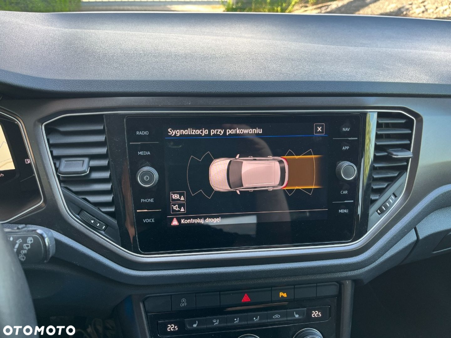 Volkswagen T-Roc 1.0 TSI IQ Drive - 16