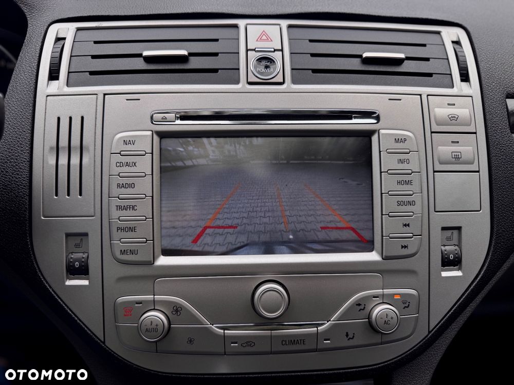 Ford Kuga 2.0 TDCi 4x4 Titanium - 19